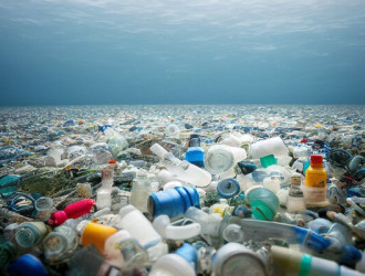 devestating shot of plastic waste in the ocean wa 2023 11 27 05 26 25 utc