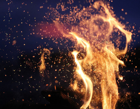 closeup shot of flames of a bonfire in the darknes 2025 02 12 00 02 07 utc v2
